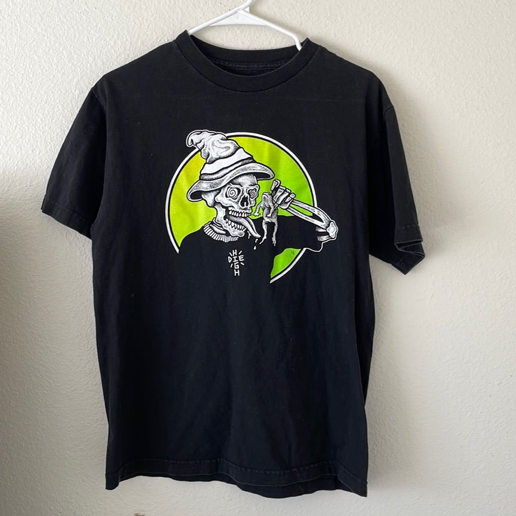 Die High Tee